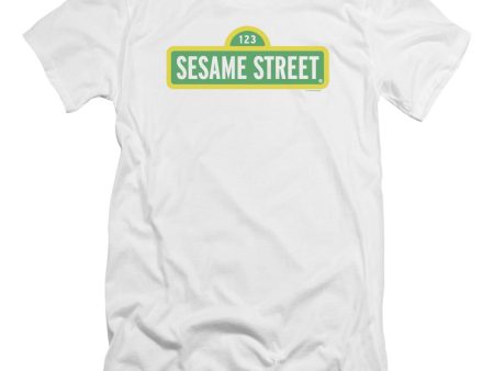 SESAME STREET : LOGO PREMIUM CANVAS ADULT SLIM FIT T-SHIRT 30\1 WHITE SM Supply