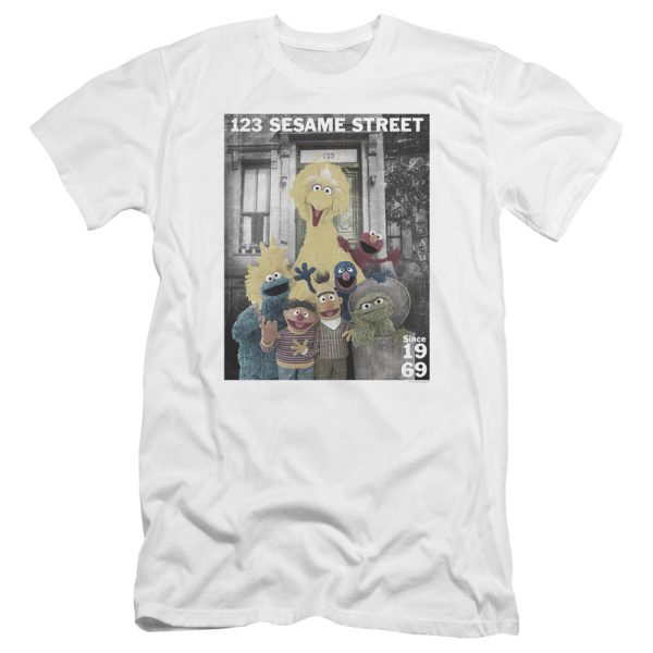 SESAME STREET : BEST ADDRESS PREMUIM CANVAS ADULT SLIM FIT T-SHIRT 30\1 White SM Discount