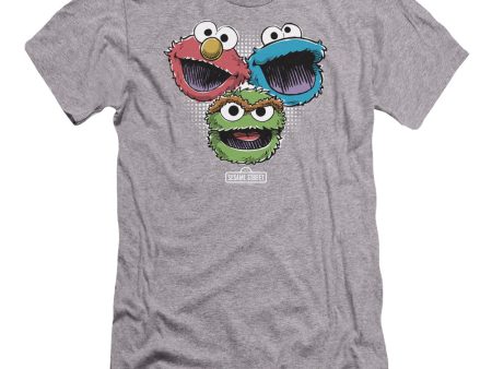 SESAME STREET : HALFTONE HEADS PREMIUM CANVAS ADULT SLIM FIT T-SHIRT 30\1 ATHLETIC HEATHER SM Fashion